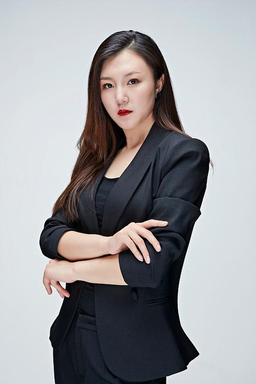 练友树 灯光与摄影艺术负责人